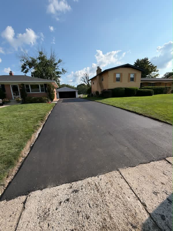 Residential asphalt driveway